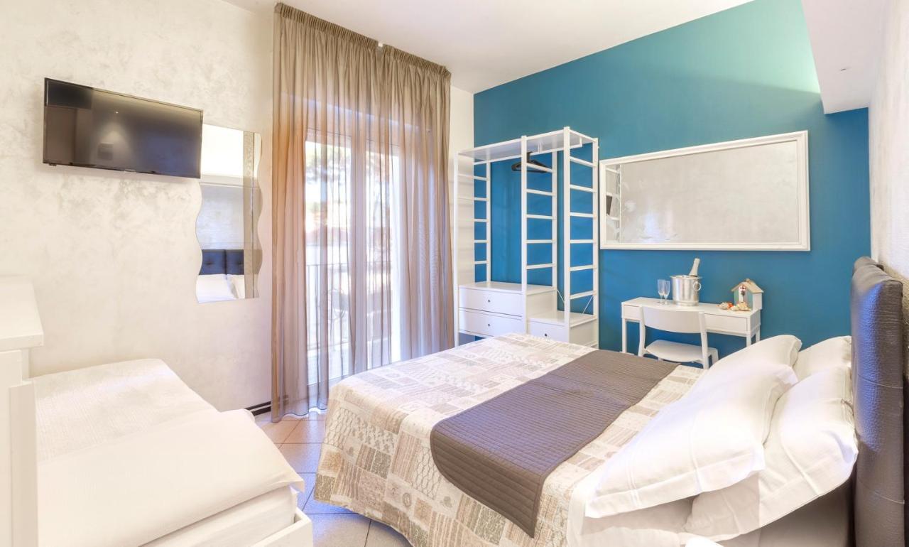 Triple Room,1199726614:JPEG